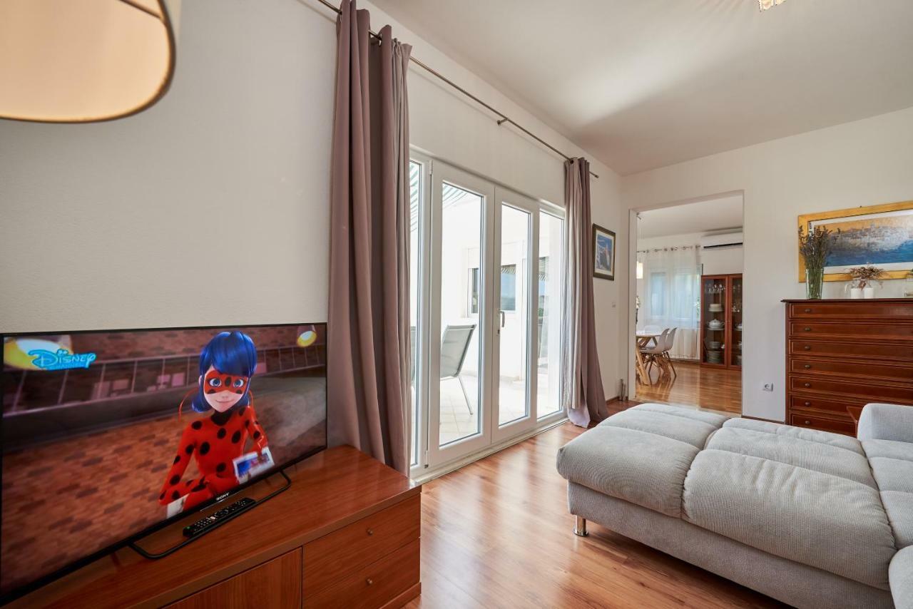 Apartmani Sara I Klara Trogir Eksteriør bilde